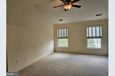 25860 Commons Square, Chantilly, VA 20152 - Photo 12