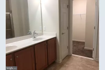 42771 Burrell Square, Ashburn, VA 20147 - Photo 16