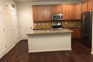 42771 Burrell Square, Ashburn, VA 20147 - Photo 6