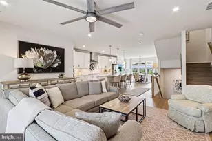 22381 Roanoke Rise Terrace, Ashburn, VA 20148 - Photo 6