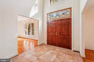 308 Sinegar Pl, Potomac Falls, VA 20165 - Photo 22