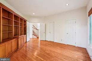 308 Sinegar Pl, Potomac Falls, VA 20165 - Photo 30