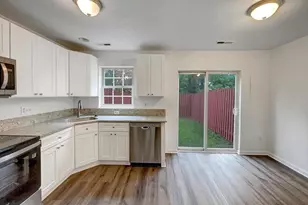 45458 Oak Trail Square, Sterling, VA 20164 - Photo 10