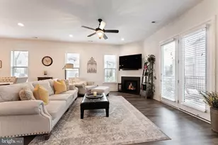 42788 Macbeth Ter, Ashburn, VA 20148 - Photo 10