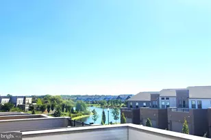 42788 Macbeth Ter, Ashburn, VA 20148 - Photo 4