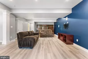 42524 Rowderbury Square, Chantilly, VA 20152 - Photo 18