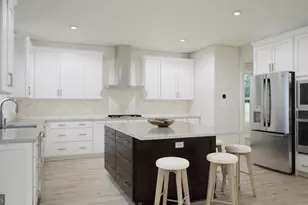 41935 Night Nurse Cir, Brambleton, VA 20148 - Photo 4