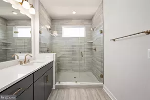 20183 Northpark Dr, Ashburn, VA 20147 - Photo 32