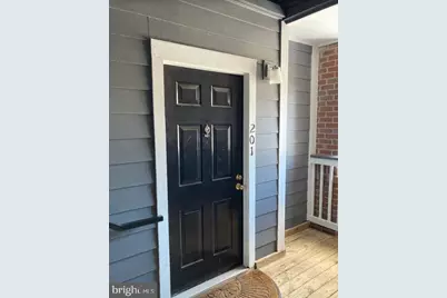 20292 Beechwood Terrace #201, Ashburn, VA 20147 - Photo 2