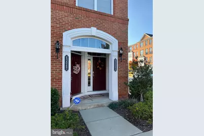 43049 Clarks Mill Terrace, Ashburn, VA 20148 - Photo 2