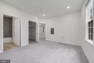 22668 Blue Elder, Brambleton, VA 20148 - Photo 10