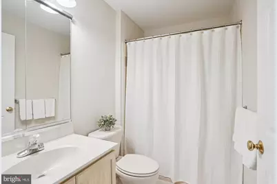 25857 Kirkwood Square, Chantilly, VA 20152 - Photo 28