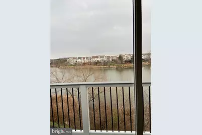 20590 Cornstalk Terrace #302, Ashburn, VA 20147 - Photo 4