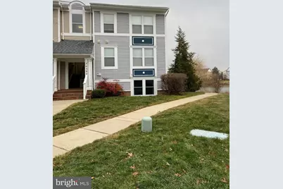 20590 Cornstalk Terrace #302, Ashburn, VA 20147 - Photo 2