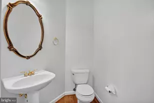 25402 Herring Creek Dr, Chantilly, VA 20152 - Photo 30