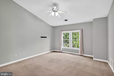 25402 Herring Creek Drive, Chantilly, VA 20152 - Photo 6