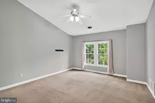 25402 Herring Creek Dr, Chantilly, VA 20152 - Photo 6