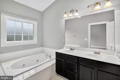 25402 Herring Creek Drive, Chantilly, VA 20152 - Photo 28