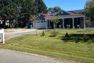 20150 Dairy Ln, Sterling, VA 20165 - Photo 2