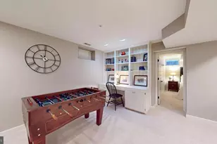 126 Lake Dr, Sterling, VA 20164 - Photo 66