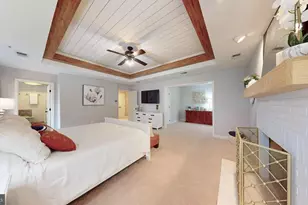 126 Lake Dr, Sterling, VA 20164 - Photo 46