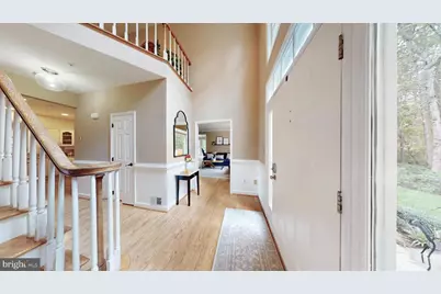 126 Lake Drive, Sterling, VA 20164 - Photo 4