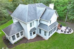 126 Lake Dr, Sterling, VA 20164 - Photo 88