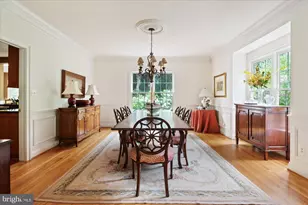 11308 Stonehouse Pl, Potomac Falls, VA 20165 - Photo 14