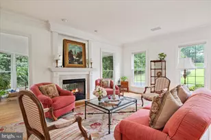 11308 Stonehouse Pl, Potomac Falls, VA 20165 - Photo 8