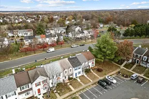 15 Marian Ct, Sterling, VA 20165 - Photo 36