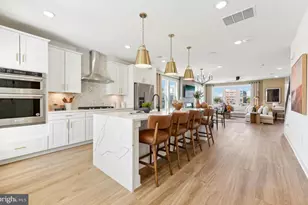 19824 Lavender Dust Sq, Ashburn, VA 20147 - Photo 2