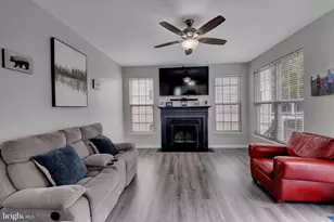 35530 Sarasota St, Round Hill, VA 20141 - Photo 16