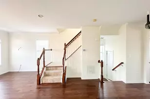 23069 Weybridge Square, Broadlands, VA 20148 - Photo 16