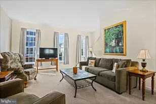 42790 Sykes Terrace, Chantilly, VA 20152 - Photo 2