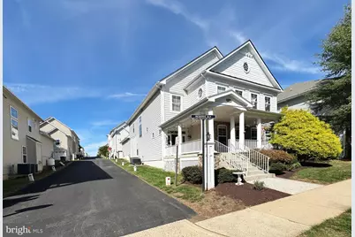 17571 Lethridge Circle, Round Hill, VA 20141 - Photo 2