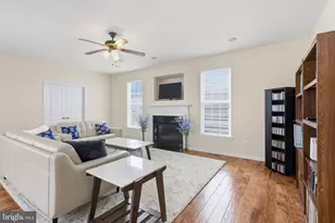 25202 Justice Dr, Chantilly, VA 20152 - Photo 14