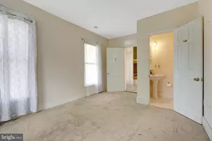 39 New Cut Rd, Round Hill, VA 20141 - Photo 14