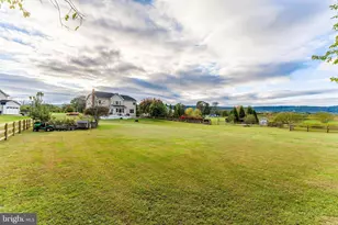 12080 Sunflower Field Pl, Lovettsville, VA 20180 - Photo 86