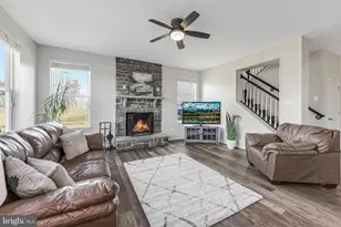 12080 Sunflower Field Pl, Lovettsville, VA 20180 - Photo 16