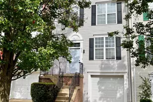 422 Nikki Terrace SE, Leesburg, VA 20175 - Photo 2