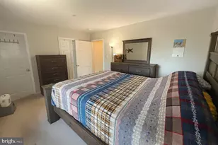 21 Haxall Ct, Sterling, VA 20165 - Photo 14