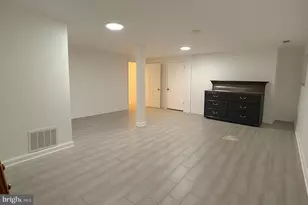 21 Haxall Ct, Sterling, VA 20165 - Photo 20