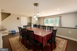 21 Haxall Ct, Sterling, VA 20165 - Photo 6