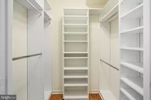 19375 Cypress Ridge Terrace, Leesburg, VA 20176 - Photo 10