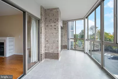 19375 Cypress Ridge Terrace #418, Leesburg, VA 20176 - Photo 32