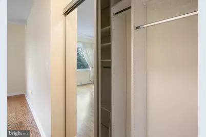 19375 Cypress Ridge Terrace #418, Leesburg, VA 20176 - Photo 6