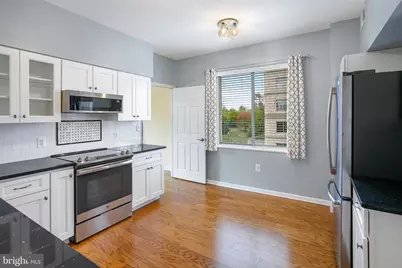 19375 Cypress Ridge Terrace #418, Leesburg, VA 20176 - Photo 16