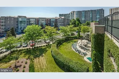 19375 Cypress Ridge Terrace #418, Leesburg, VA 20176 - Photo 36