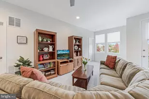 23707 Kinston Ferry Ter, Ashburn, VA 20148 - Photo 22