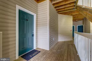 42539 Mayflower, Brambleton, VA 20148 - Photo 32